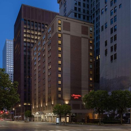 Hampton Inn Cleveland-Downtown Ngoại thất bức ảnh