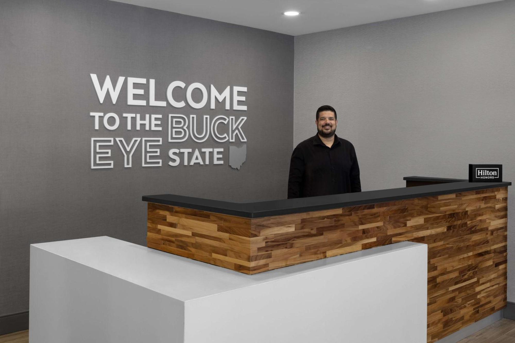 Hampton Inn Cleveland-Downtown Ngoại thất bức ảnh