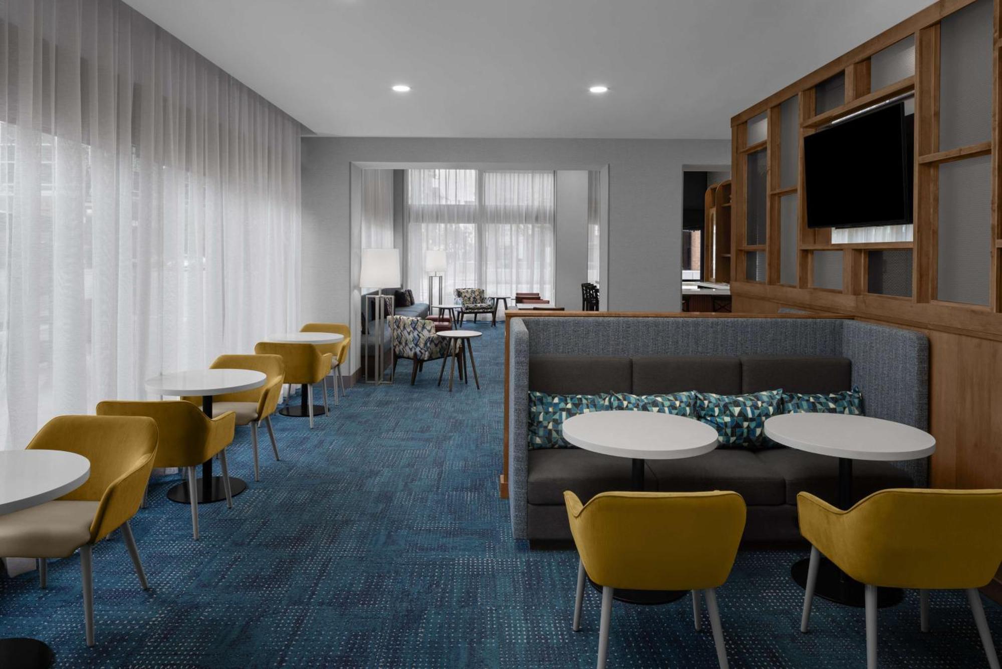 Hampton Inn Cleveland-Downtown Ngoại thất bức ảnh