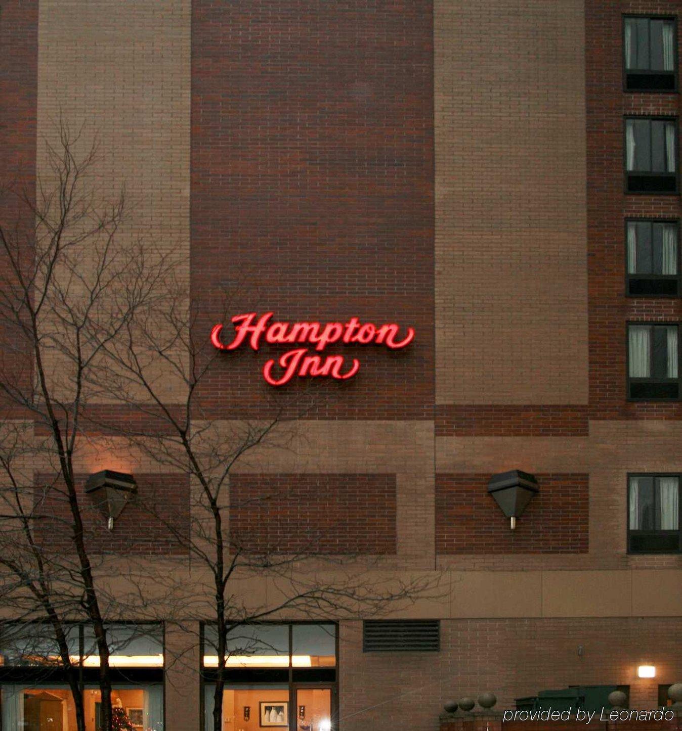 Hampton Inn Cleveland-Downtown Ngoại thất bức ảnh