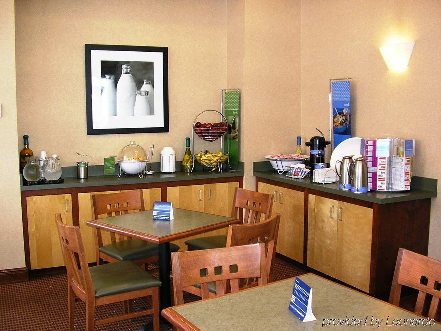 Hampton Inn Cleveland-Downtown Nhà hàng bức ảnh