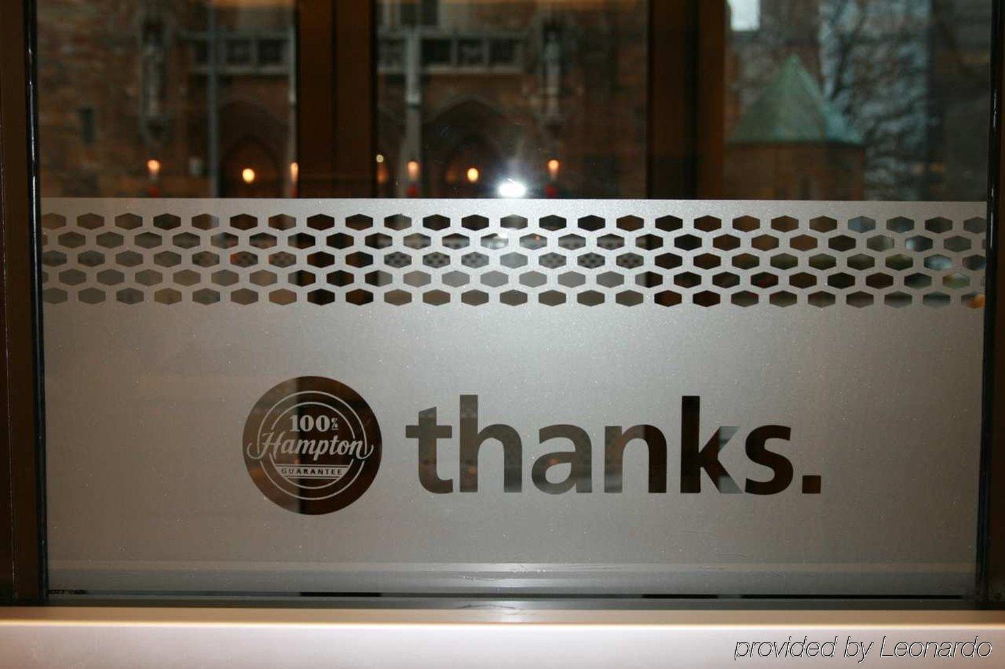 Hampton Inn Cleveland-Downtown Ngoại thất bức ảnh