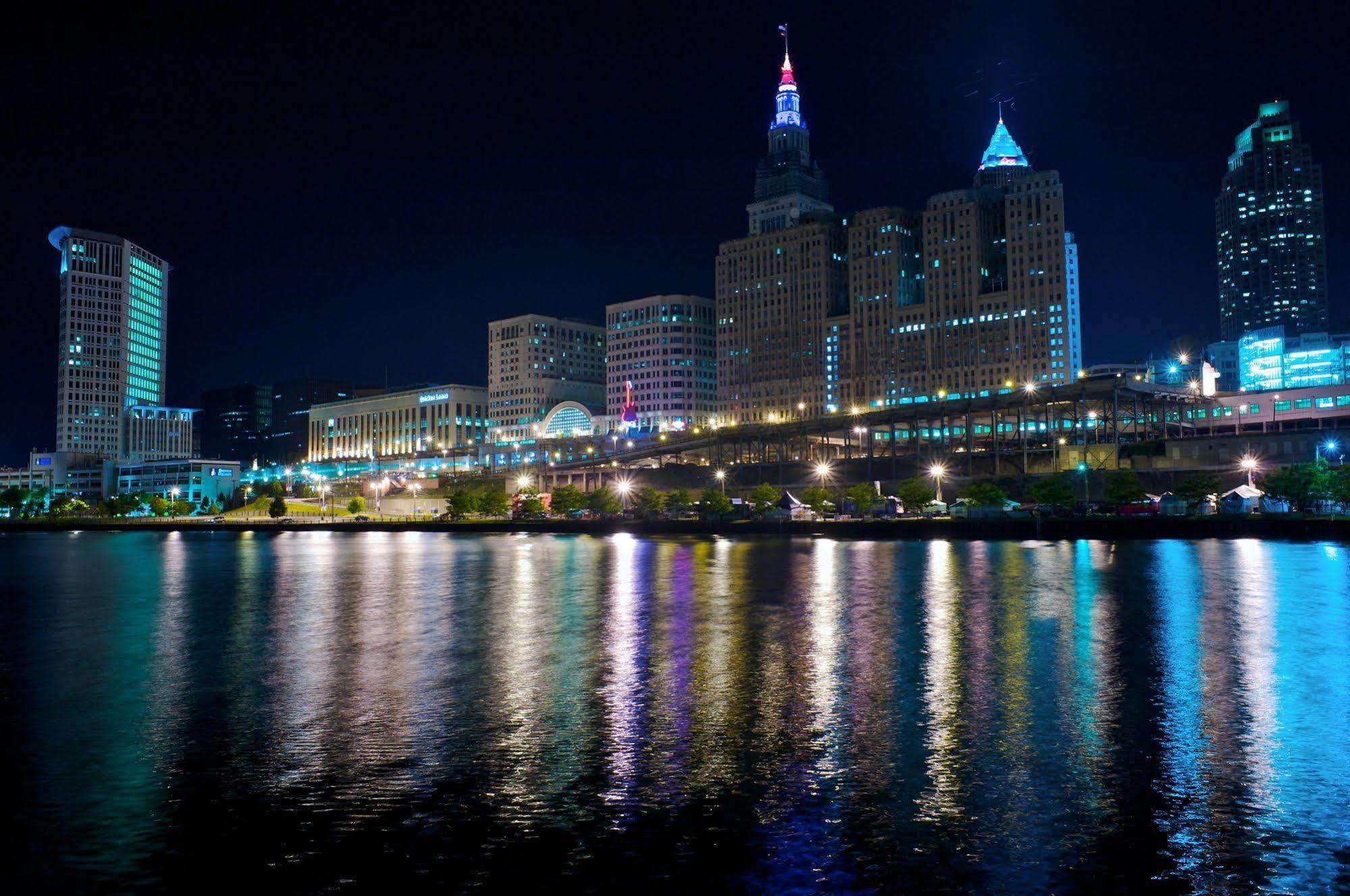 Hampton Inn Cleveland-Downtown Ngoại thất bức ảnh