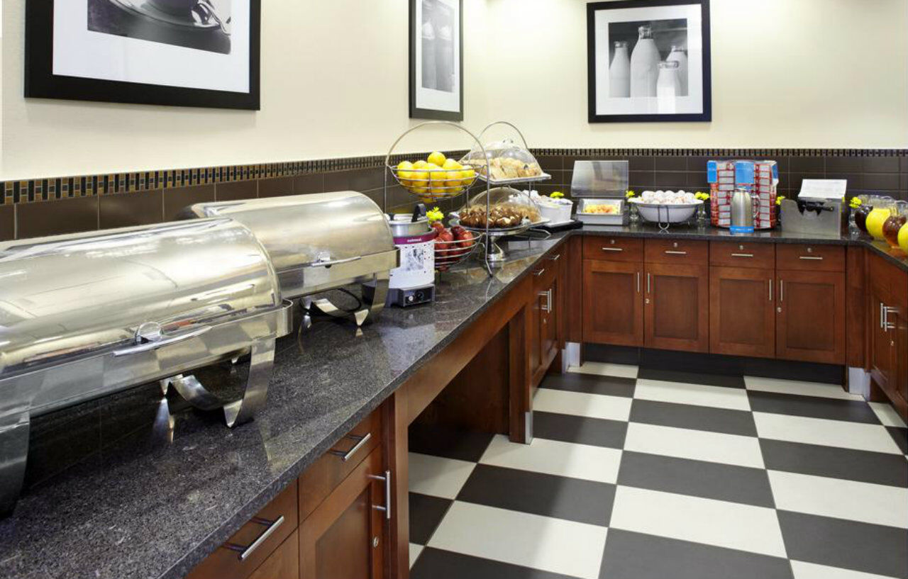 Hampton Inn Cleveland-Downtown Ngoại thất bức ảnh